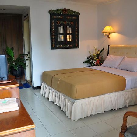 Hotel Tanjung Emas Surabaja Pokoj fotografie